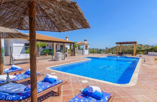 Villa Galiano Guaro by Ruralidays