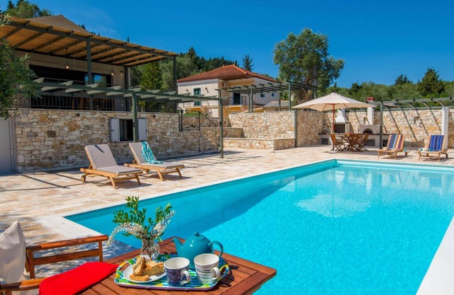 Villa Gionis in Paxi