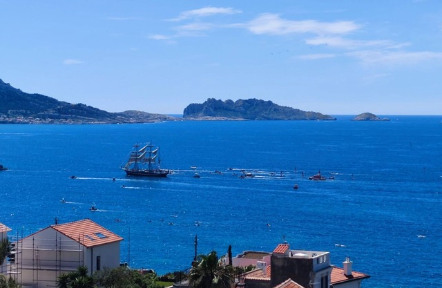 VILLA HELIOS- sea view, terrace, garden, swimming pool, parking