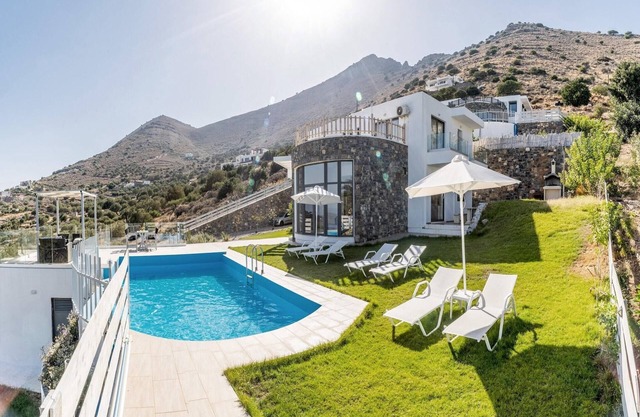 Villa in Elounda with Ocean Views & Pool