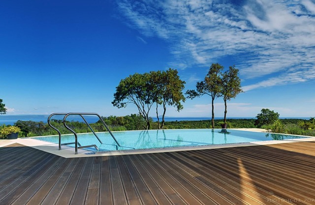 Villa in Istria with Infinity Pool & Sauna