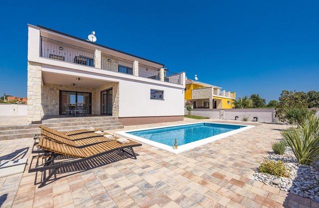 Villa in Krnica with Pool near Pebble Beach