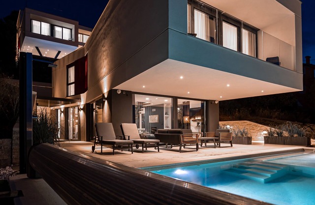 Villa Infinity - Luxurious seaview Villa with enchanting Pool