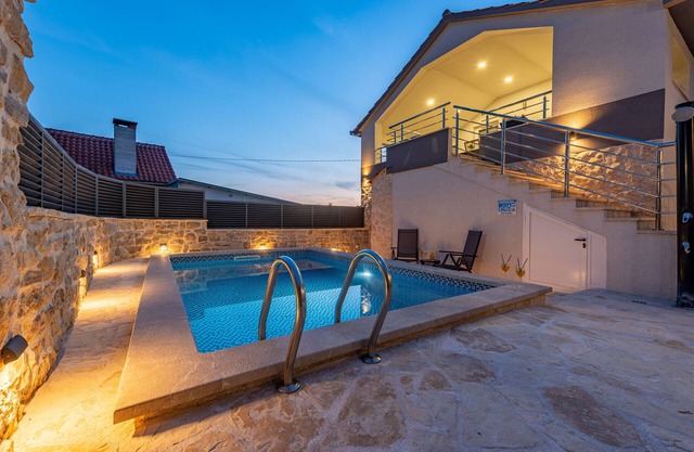 Villa Izvor ZadarVillas