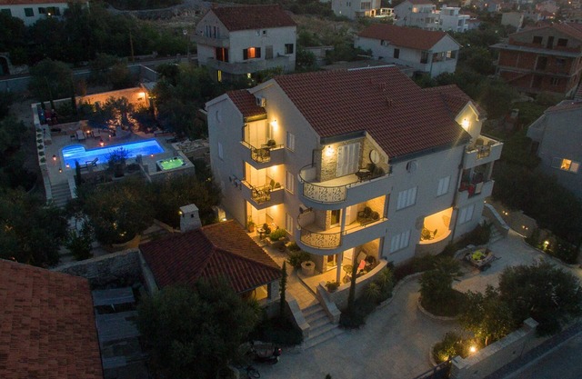 Villa Kos Murter for 22 people