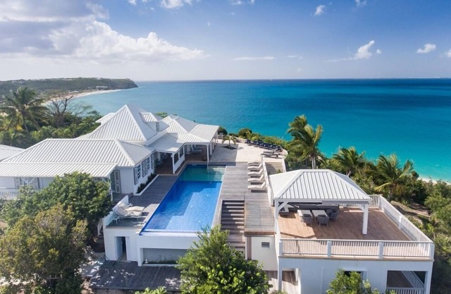 Villa Le Caprice | Beach Front - Located in Tropical Baie Rouge with Private Pool