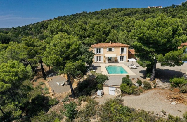 Villa "Le Sortilège" vue panoramique et piscine