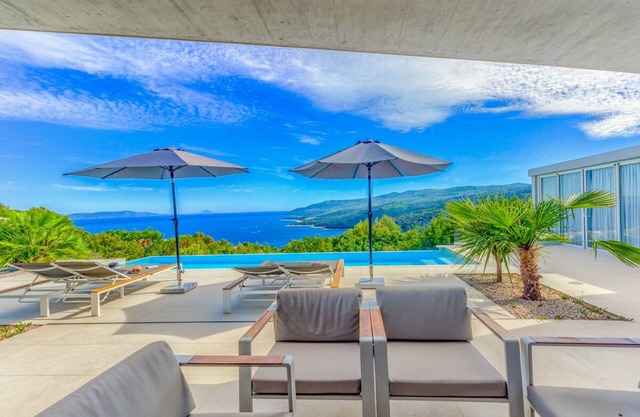 Villa Libera - Four Bedroom Villa, Sleeps 8