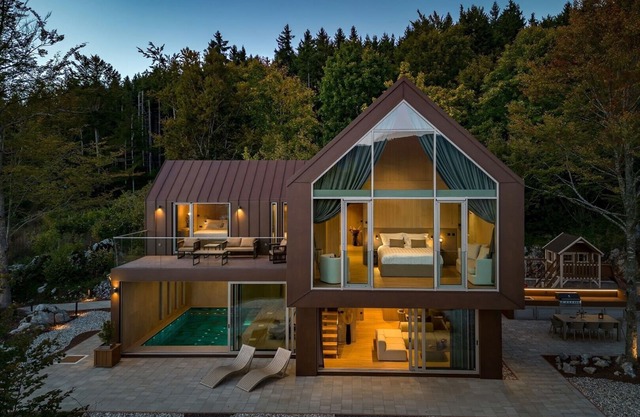 Villa Luiv Chalet with heated indoor pool