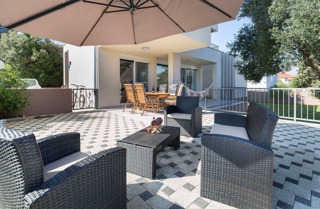 VILLA MATHILDE Modern Family House near to the sea