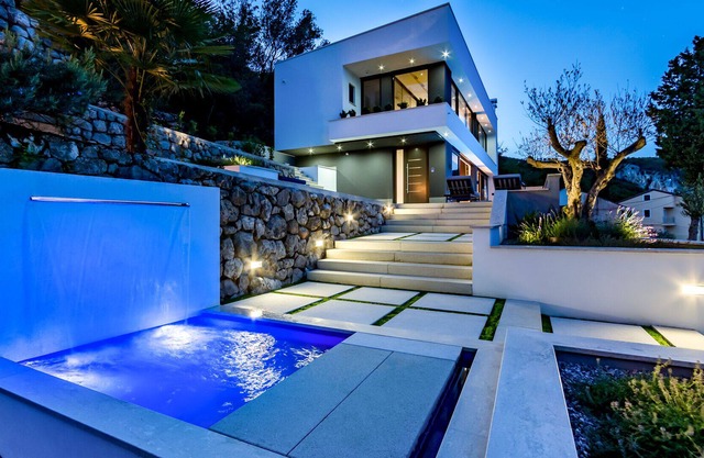 Villa Medveja nearby Opatija – Crovillas GmbH