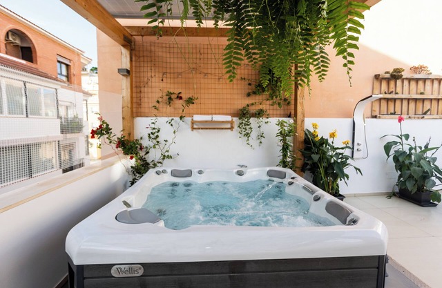 Villa Naim Guest House 200m beach