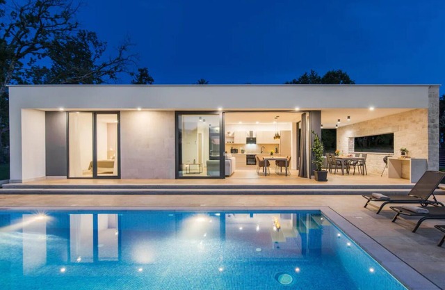 Villa Naos* - Private luxury villa for undisturbed togetherness & relaxation!