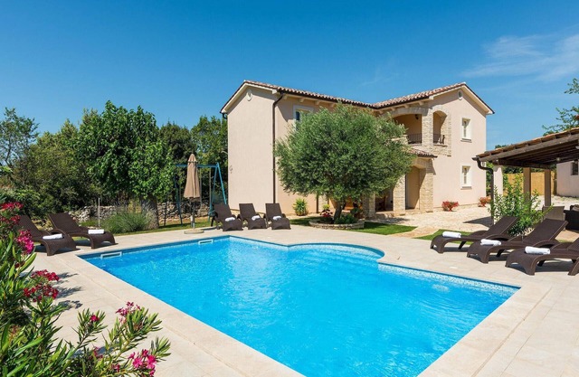 Villa Natura Mikulezi