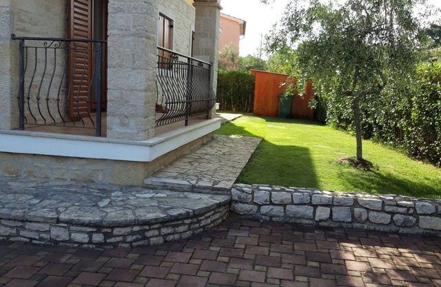 Villa Nevena in Buići Poreč for max 10 Persons