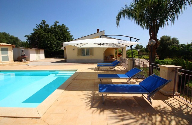 Villa Ninfa . Charming Eastern Coast