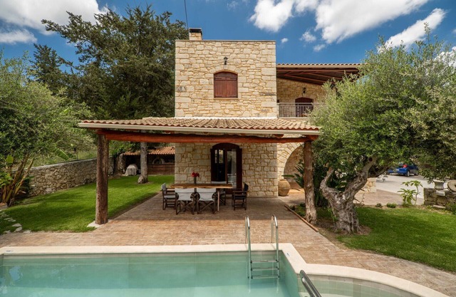 Villa Nipos - Vrýsai ,Crete