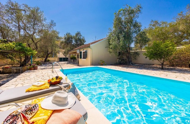 Villa Old Vineyard - One Bedroom Villa, Sleeps 2