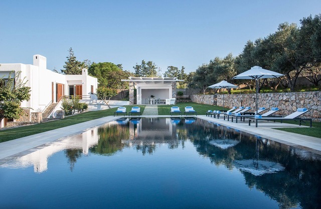 Villa Oleander, pool, BBQ, sea view, free cleaning, close to the beach.