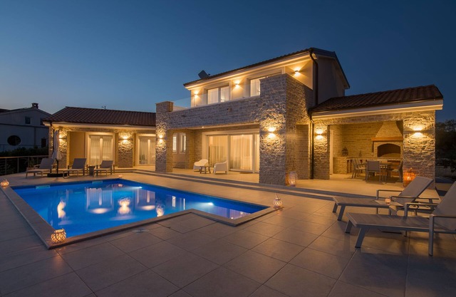 Villa Olivetum (Kvarner - Brzac)