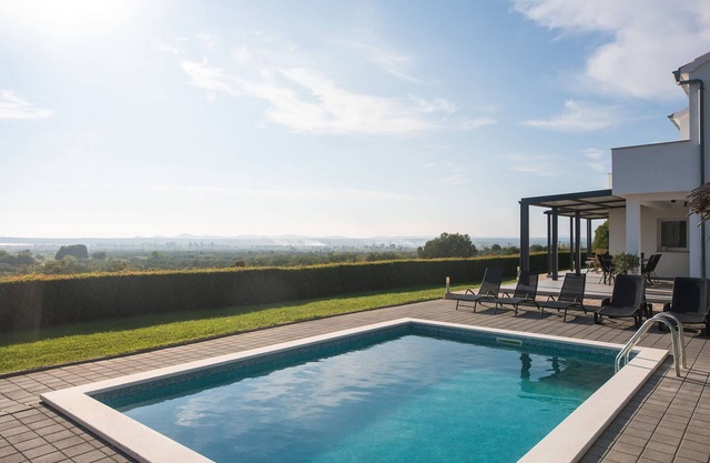 Villa Petrel (V0151-K1) - Vrana