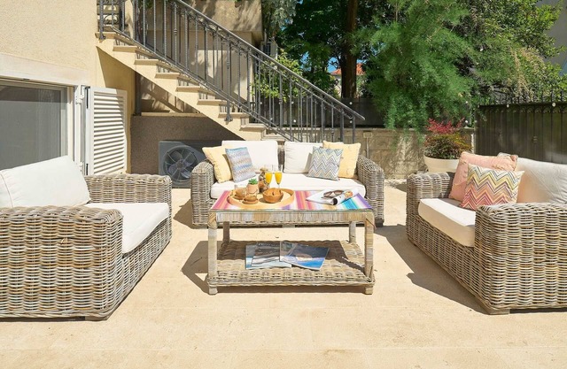 Villa Richness with Pool