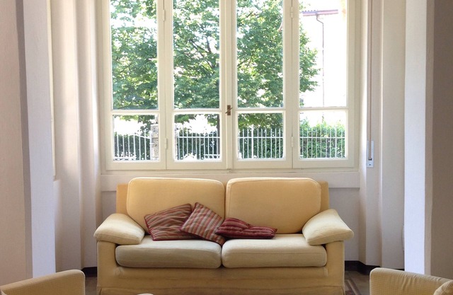 Villa Rosa - A wonderful villa in liberty style on Lake Iseo