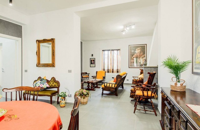 Villa Scini by Rentbeat