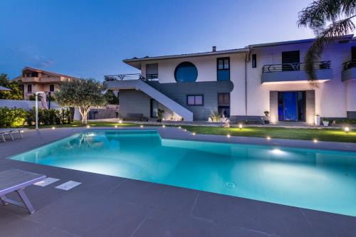 Villa Teocrito Piscina & Mare