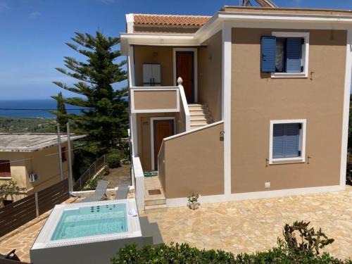 Villa Thea - The View 2nd floor
