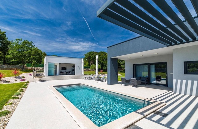 Villa Valinka Design