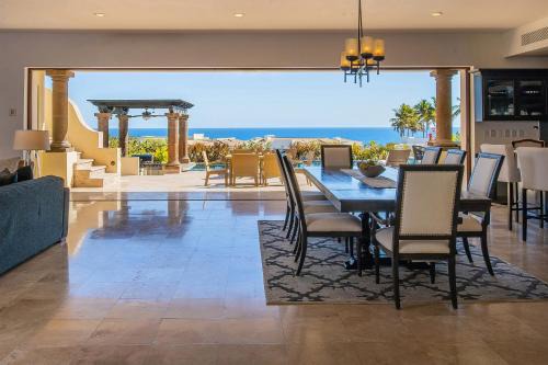 Villa Vista al Mar by Cabo Villas