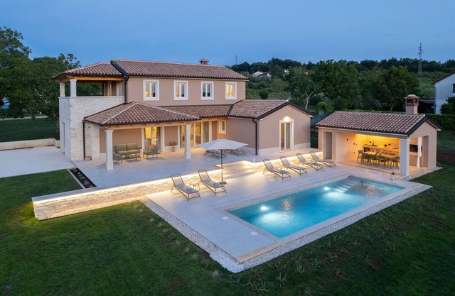 Villa Vita Pazin in Central Istria for up to 8 people with private pool, playground & beautiful garden