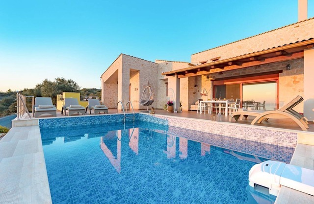 Villa Volimes - Two Bedroom Villa, Sleeps 4