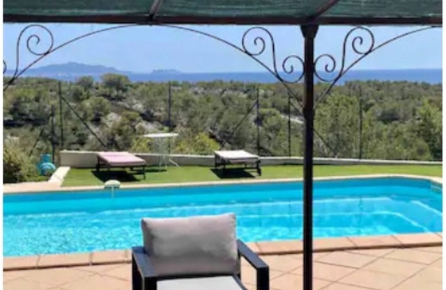 Villa vue mer à 180, Sans vis à vis , Piscine 11x4,50m, Animaux Acceptés,