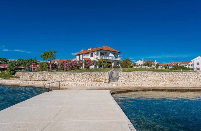 Villa with amazing sea view