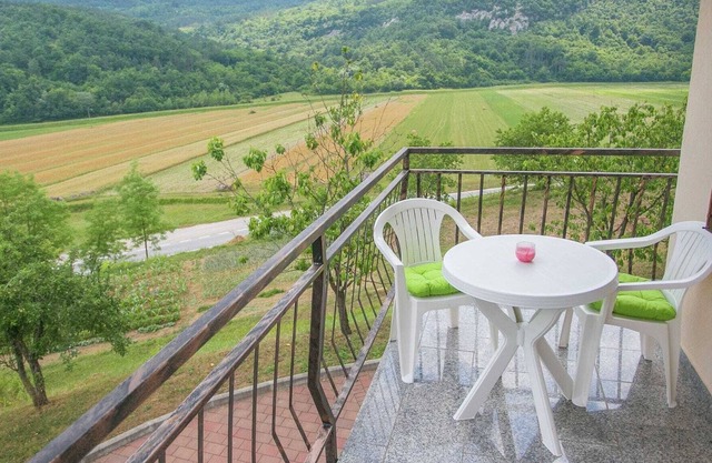 Villa with beautiful view on valley of the longest Istrian river Mirna