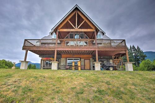 Villa with Firepit and Pond - 11 Miles to Mt Rainier!
