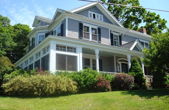 'Village View'- Elegant, Comfortable, Historic Home in Downtown Lenox