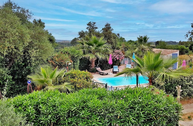 Villas 3 stars near sea, mountain, river and all amenities, quiet.