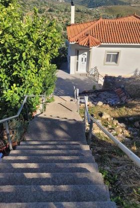 Virginia 's Vila Karies Chios