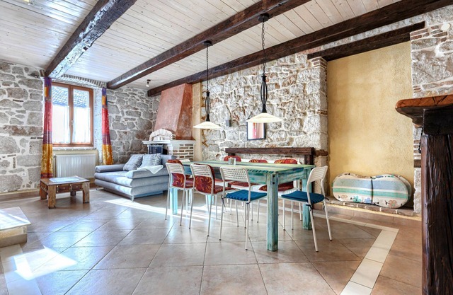 Vista 2 by Interhome