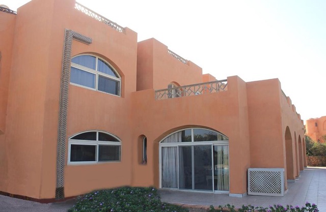 Viva Villa