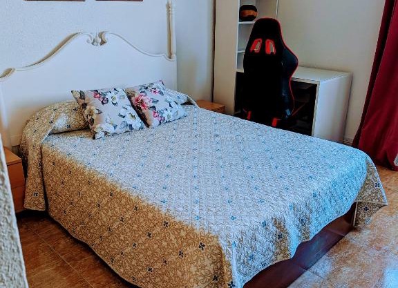 Vivienda compartida con ambiente familiar