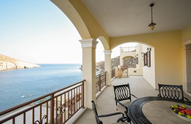 Vlihadia Bay Luxury Villa