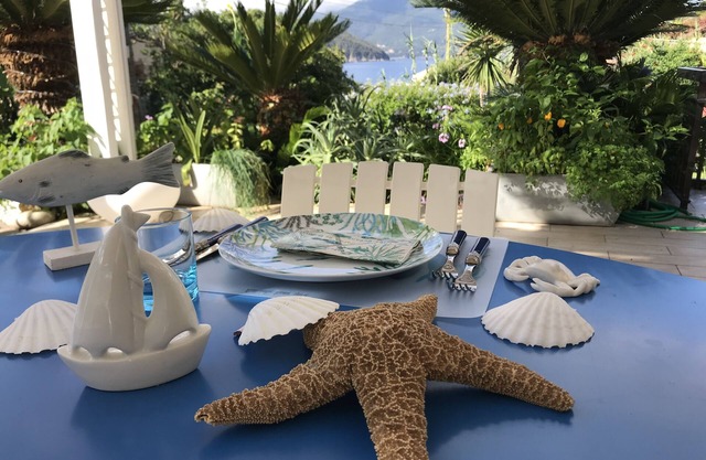 Vounderful villa with garden in Elba Island
