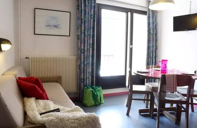 VVF Queyras * - 2 Room Apartment 4 People 2 babies