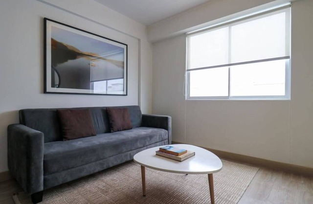 w* | Iluminating 1BR w/AC near Central Restaurante