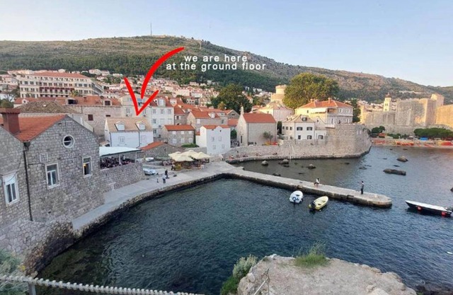 Wake up 100m from Dubrovnik old walls, near the Sea and Game of Thrones location