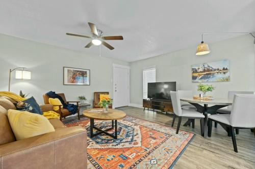 Walk to AT&T Stadium, Sleeps 10